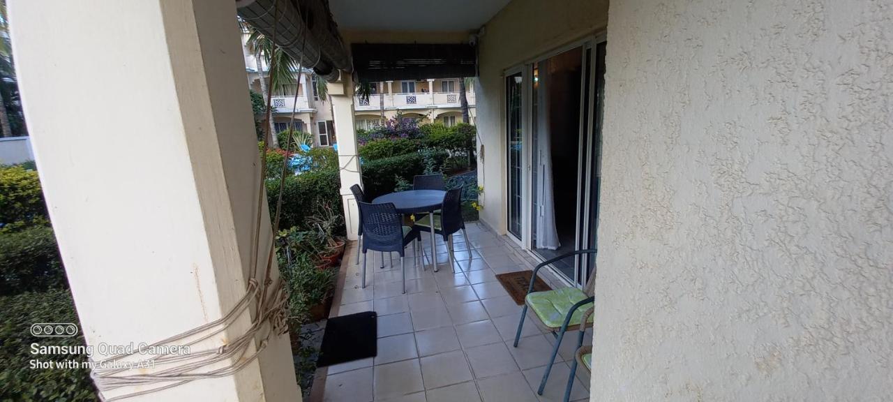Opp Swimming Poll, Ground Floor, Flic En Flac Flic en Flac Exterior foto